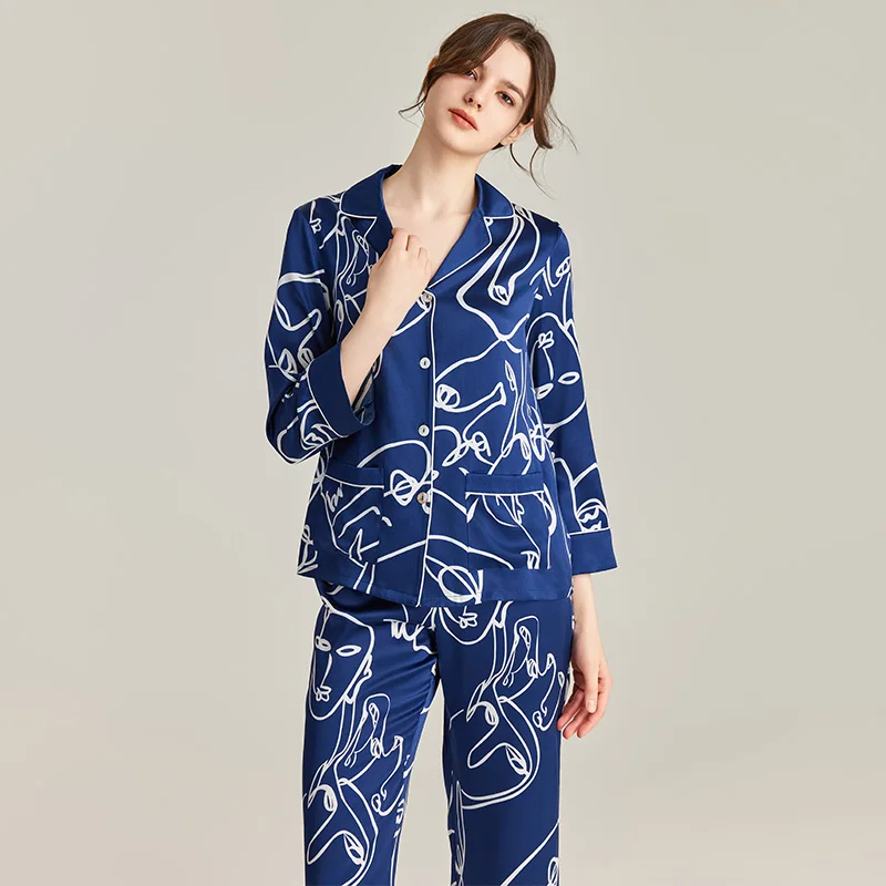 

22MM 100% Mulberry Silk Long Sleeve Outfits Sleepwear Pajamas Printed Women's Homewear Set Button Down Pajama Set Loungewear PJS