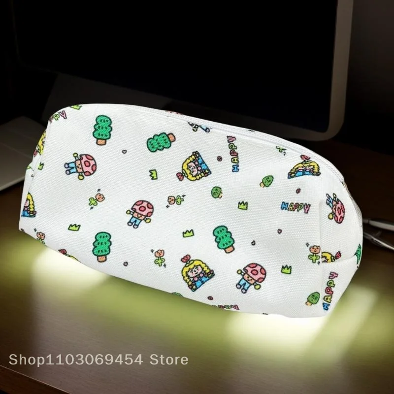 Charming Capybara Character Pencil Case – Great for Organizing School Stationeries