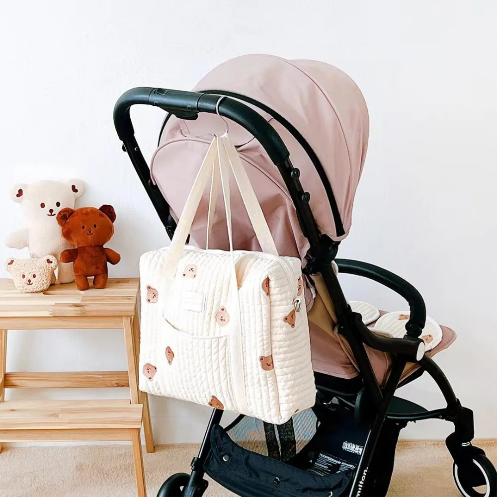 

Korean Style Cartoon Mummy Bag Bear Large Capacity Single Shoulder Bag Baby Care Storage Lightweight Women Handbag Maternity
