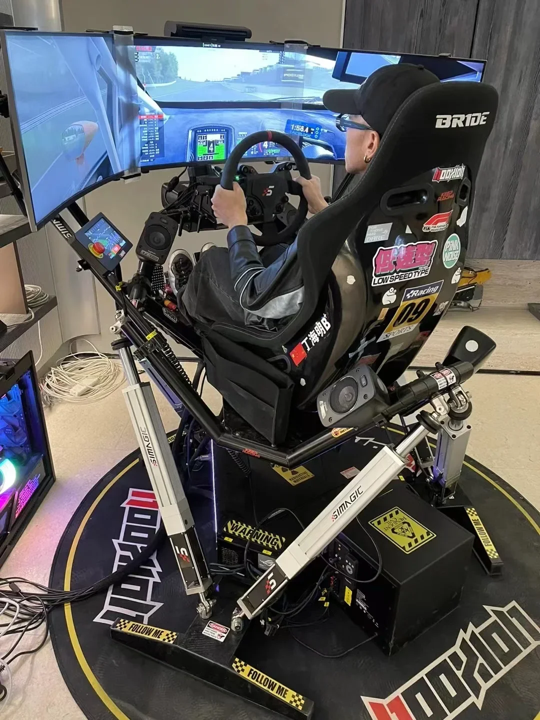 Selected Good Items 2025 Cross-border Racing Simulator 6-axis Dynamic Cockpit 6-axis Force Platform Speed Magic