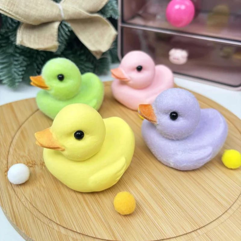 

Food Grade Silicone Cute Duck Handmade Taba Squishy Toy