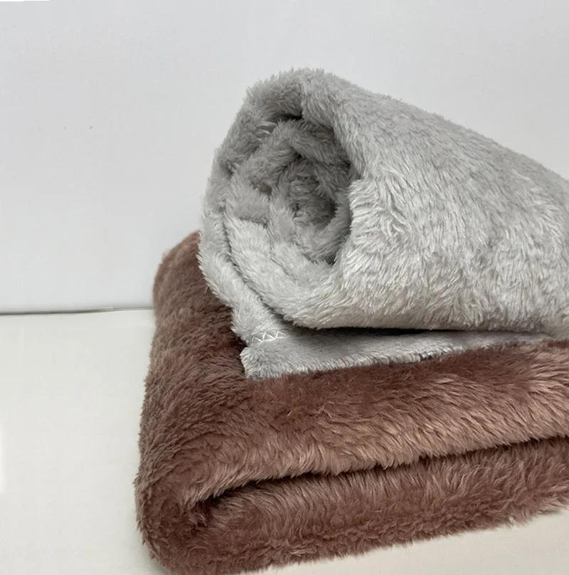 Soft Thickened Warm Dog Blanket, Washable Pet Sleeping Blanket, Cats Bed Mat Puppy Kitten Nest Pads Pet Accessories