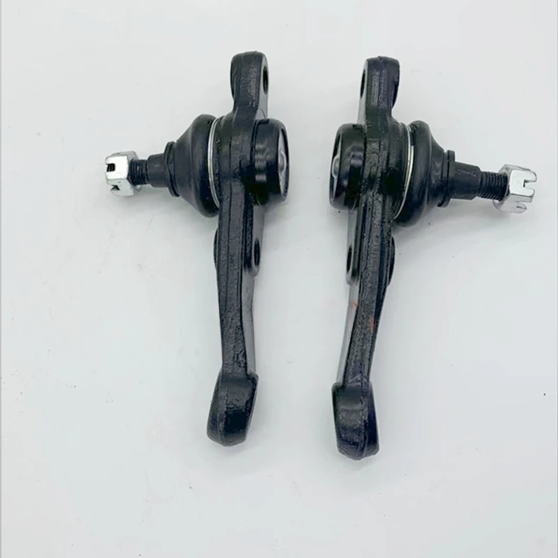 FOR Wuling Dragon 6330 Xingwang 6360 Liuzhou Single Row Double Row Bread Lower Arm Large Ball Head Accessories