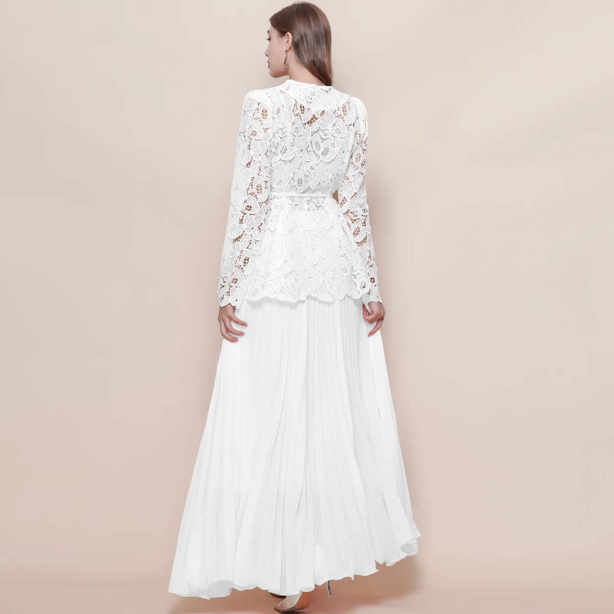 بدلة تنورة للنساء موضة نحيفة من الدانتيل بأكمام طويلة ورقبة على شكل حرف v مفرغة برباط على شكل حرف a بدلة تنورة نسائية طقم مكون من قطعتين Q1934 #3