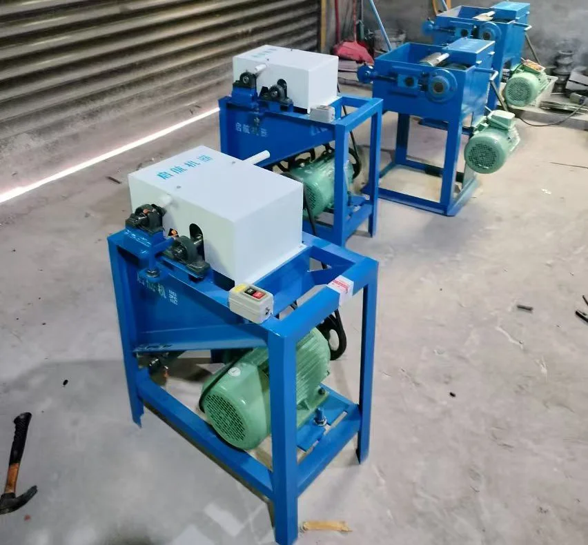 Small Wood Round Stick Machine Engine Core Component Rolling Sanding Machine for Wood Bead Making