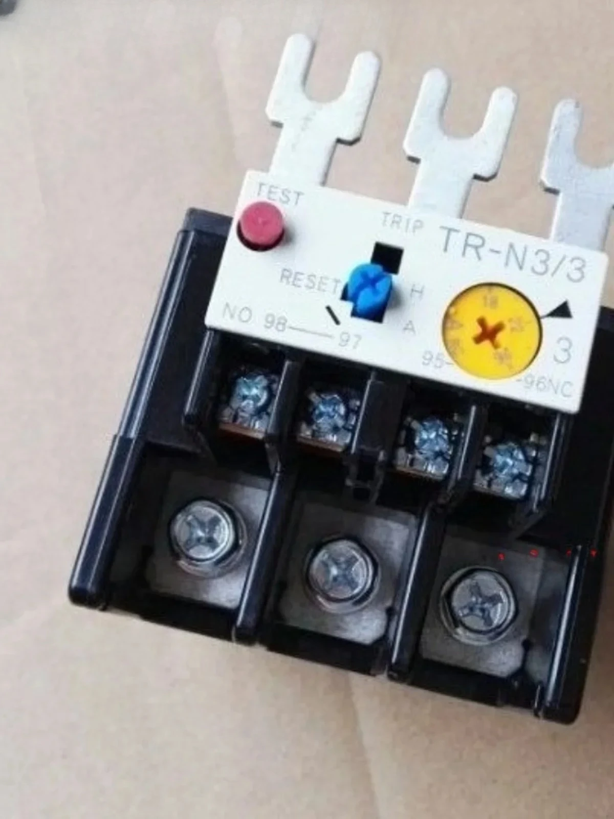 

Оригинальное японское тепловое реле TR-N3/3 TR-N5/3