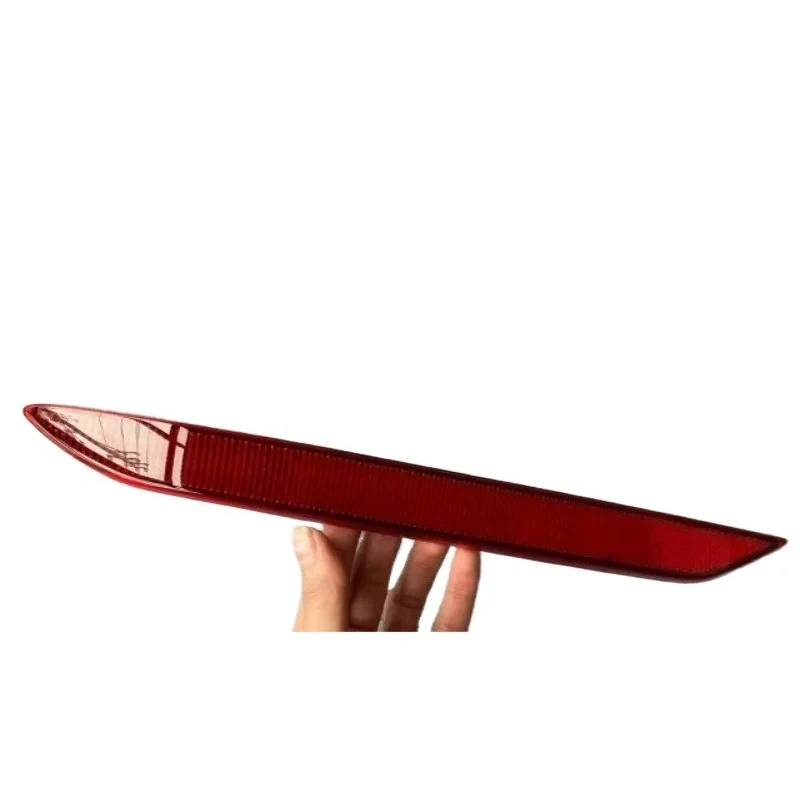 

Genuine Left Right Red Rear Bumper Reflector Bar Light Reflectors Strip Warning Lights Decorative False Lamp for VW Lamando L