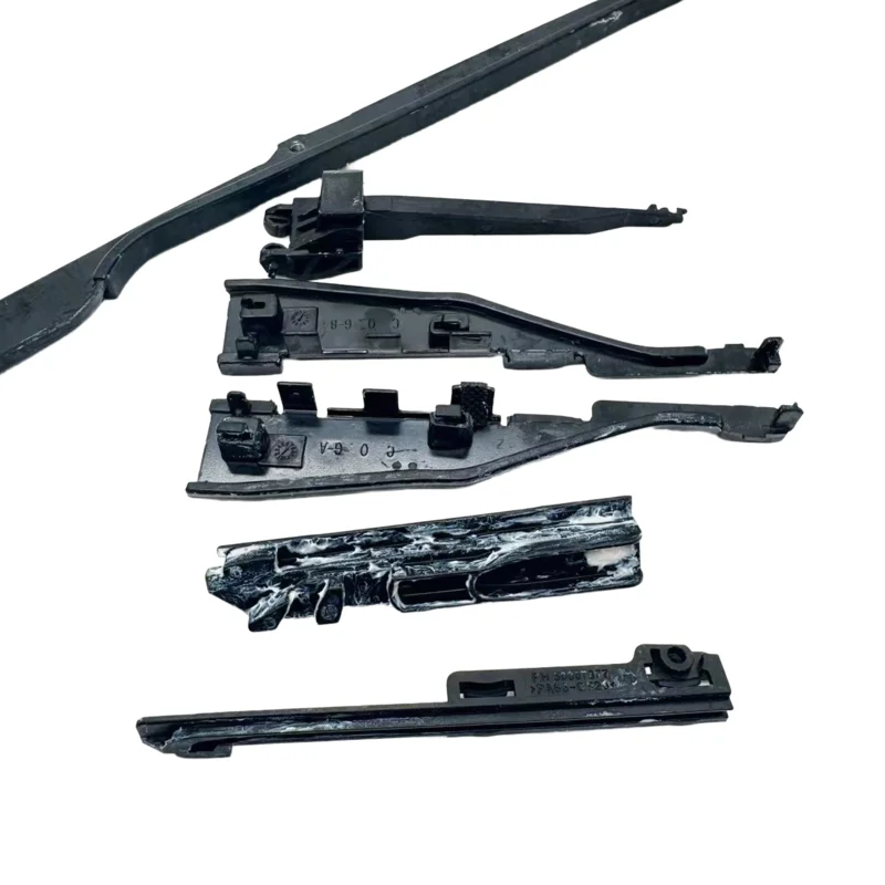 81648P6000 Sunroof Guide Assembly RH for Hyundai Santa Fe MX5 2024-2026 OEM 81648-P6000
