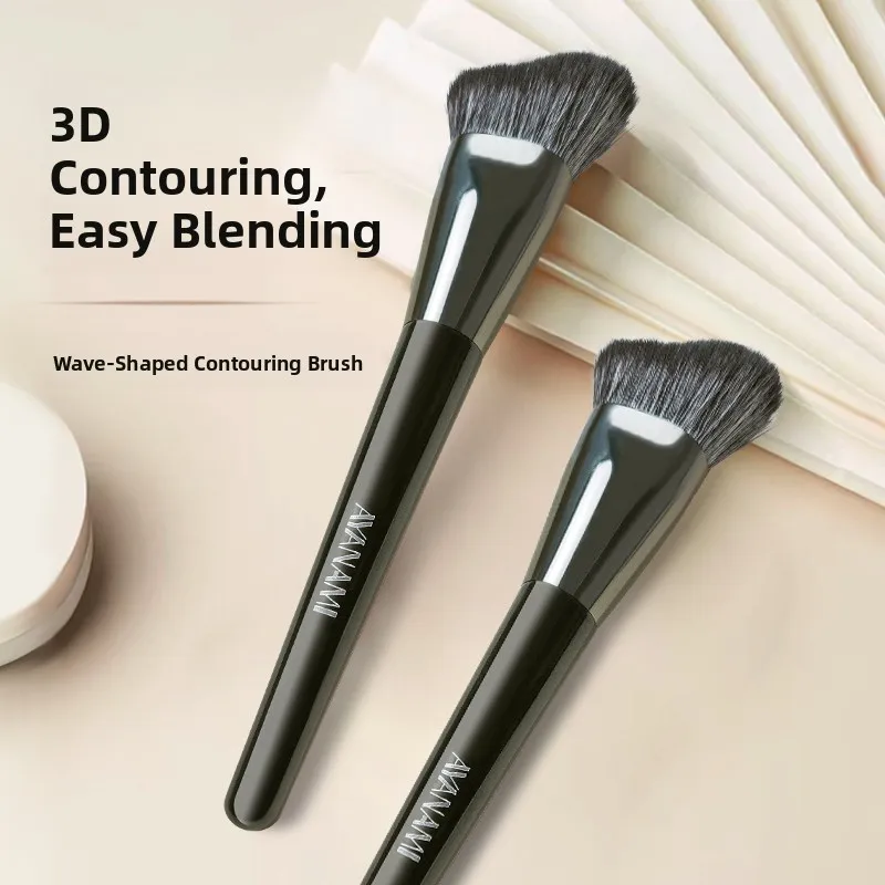 pennello-per-il-trucco-facile-da-usare-con-setole-a-forma-di-onda-ideale-per-illuminare-le-guance-perfetto-per-principianti-pennello-con-manico-lungo-ideale-per-il-contouring-del-viso-e-per-un-effetto-rinfrescante
