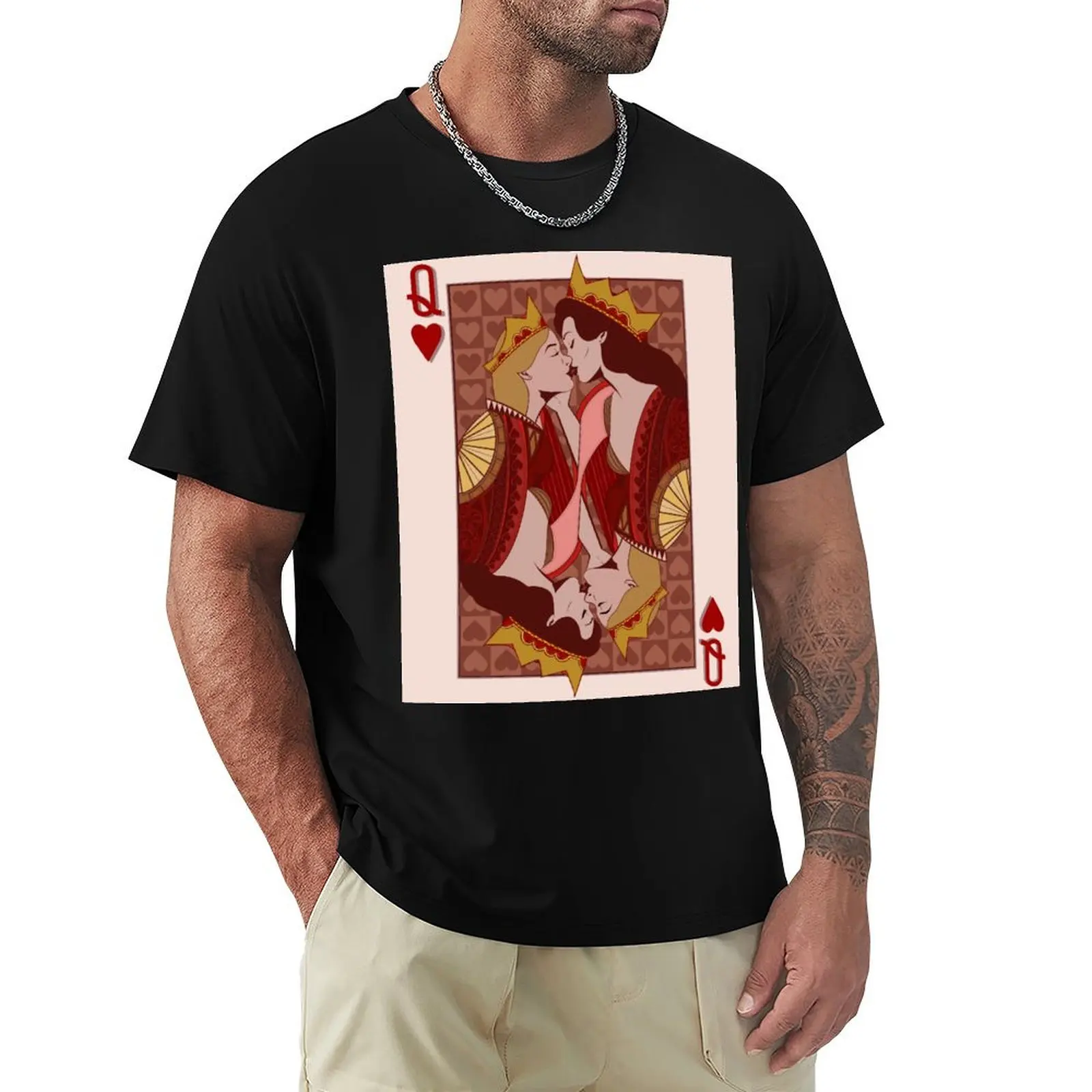 

queen of hearts card women kissing T-Shirt man t shirt luxury designer vintage men clothing