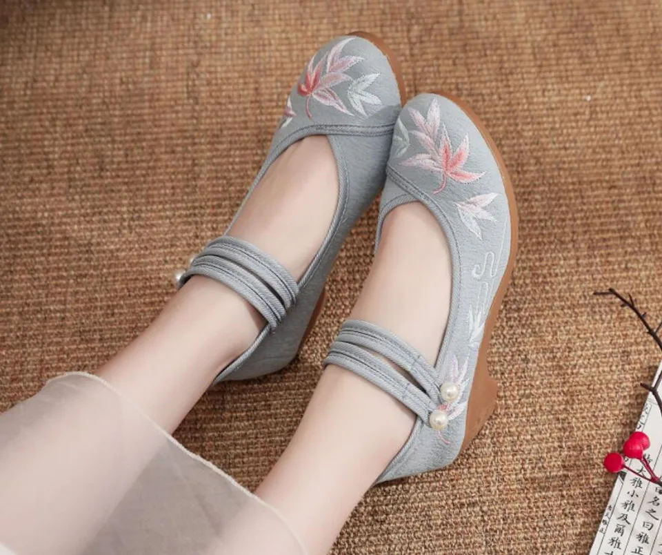 Women Ankle Button Strap Pumps Ethnic Embroidery Mary Jane Dress Shoes Mid Heel Cotton Fabric Espadrilles Vintage Sandals