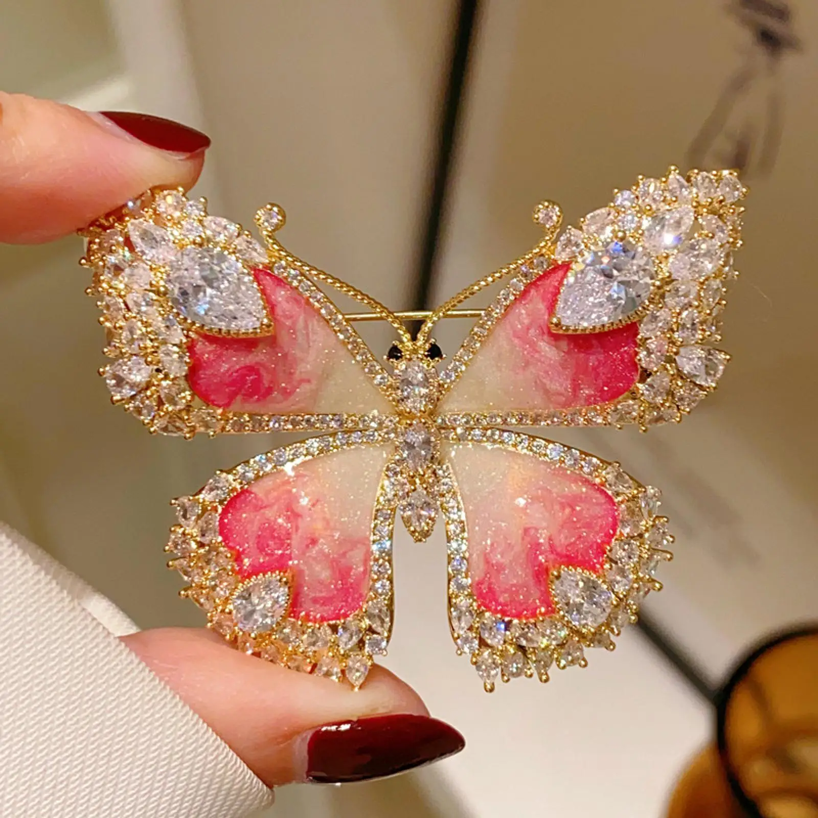 Butterfly Brooch Pin Pink Rhinestone Brooch for Banquet Birthday Party Shirt
