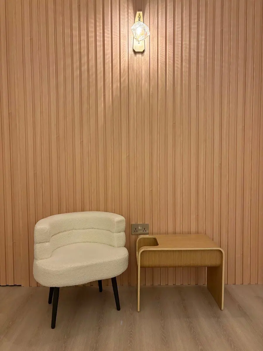 Oak C-Table review photo by Mikel Armstrong