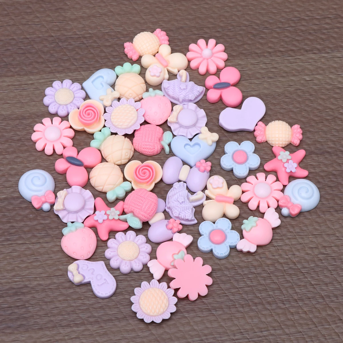 

40 Pcs Resin Flower Decoration Lightweight Durable DIY Craft Project Accessory Cartoon Epoxy Flowers Jewelry Making Kit Phone