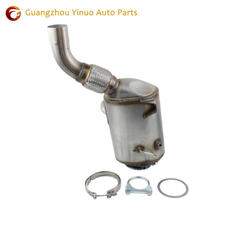 YINUO Three Way Catalytic Converter for for BMW 325d 330d 525d 530d 18307806413 18307806411 18304717412 18307812875 18307808235 view 2