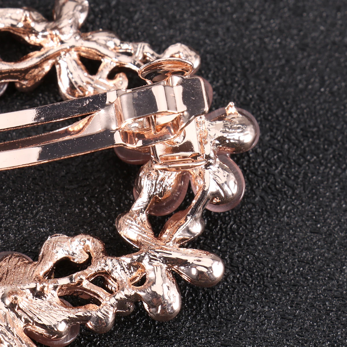 

2Pcs Rhinestone Bobby Pins Elegant Clips Headdress Spring Hair Accessories Gifts Styling Retro Bobby Pin Flower