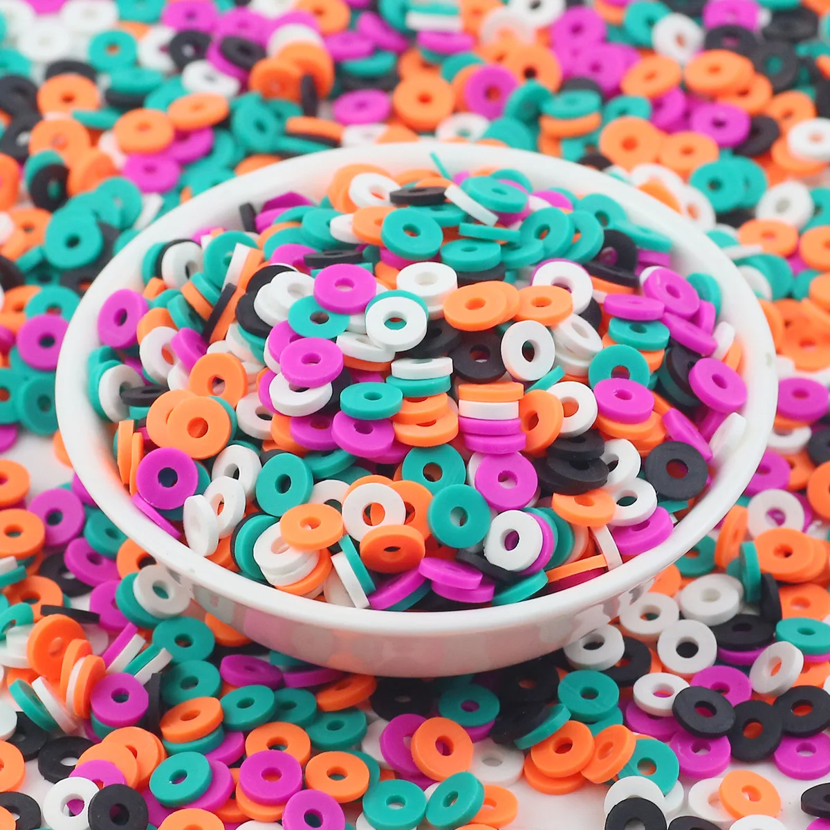 Polymer-Ton-Perlen mit Halloween-Motiv, 6 mm, sortiert, Lila, Orange, Weiß, Schwarz, 3100 Stück, für DIY-Schmuckherstellung, Halsketten, Armbänder