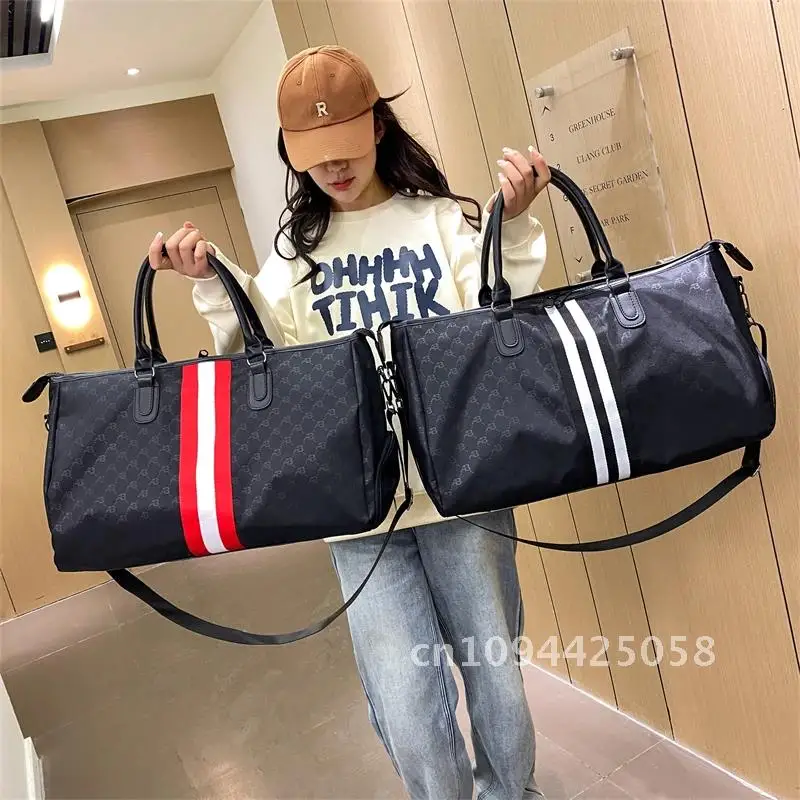 Large Luxury Travel Bag Designer Size Duffle Tote Bags For new 2023 Letter Printing Handbags And Modification Men In PVC Women