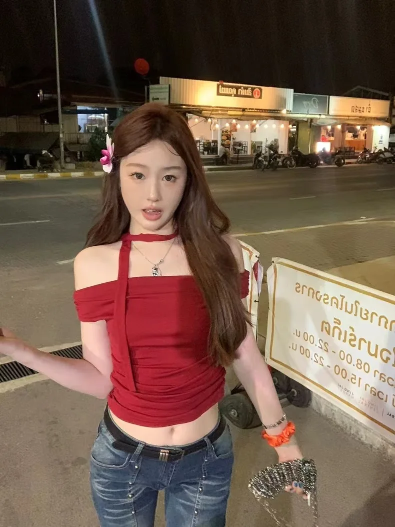 2026 new Y2K red sexy hottie style sleeveless T-shirt Slim thin chic stunning short strapless one-line neck tie tops