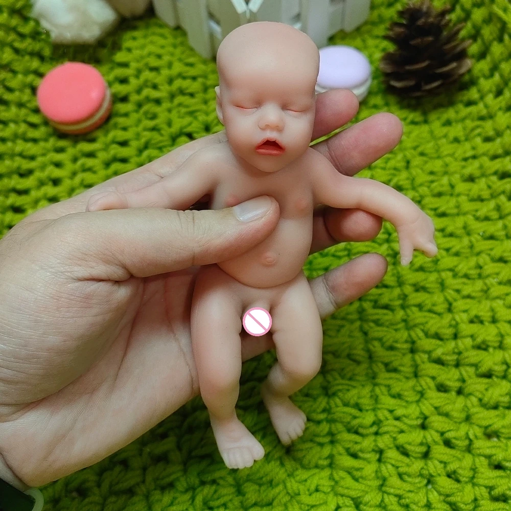 

WW1575 6.29inch 16cm 120g 100% Silicone Reborn Baby Doll Closed Eyes Unpainted Unfinished Realistic Children Toys Xmas Dolls