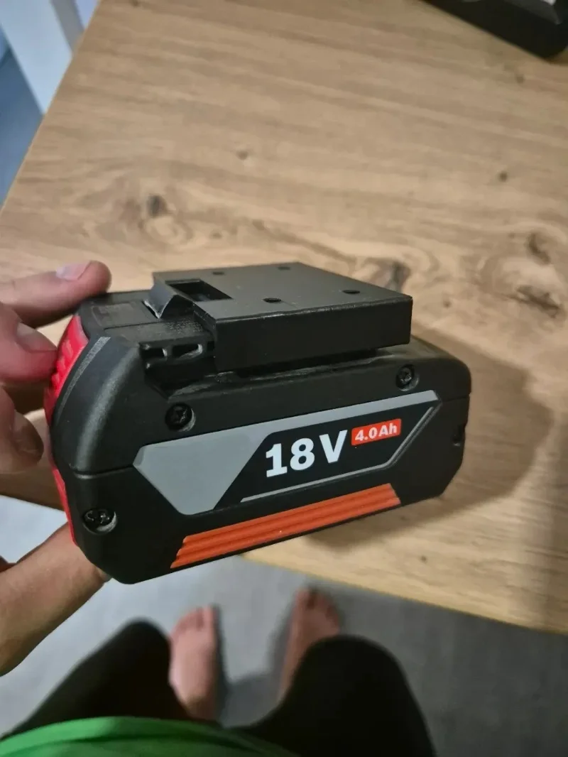 Suitable for Bosch professional 18V battery bracket. Equipped with four countersunk screw holes