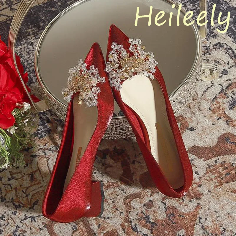 

5cm New Fashion Low Heels Rhinestone Pointed Toe Silk Red Shoes for Party Women 41 42 43