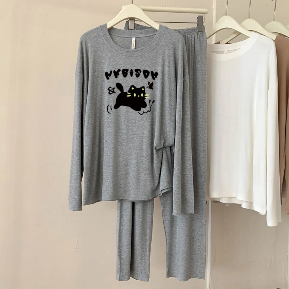 

A72 Modal Pajamas Women's Spring and Autumn New Casual Round Neck Long Sleeve Plaid Breathable Homewear Set