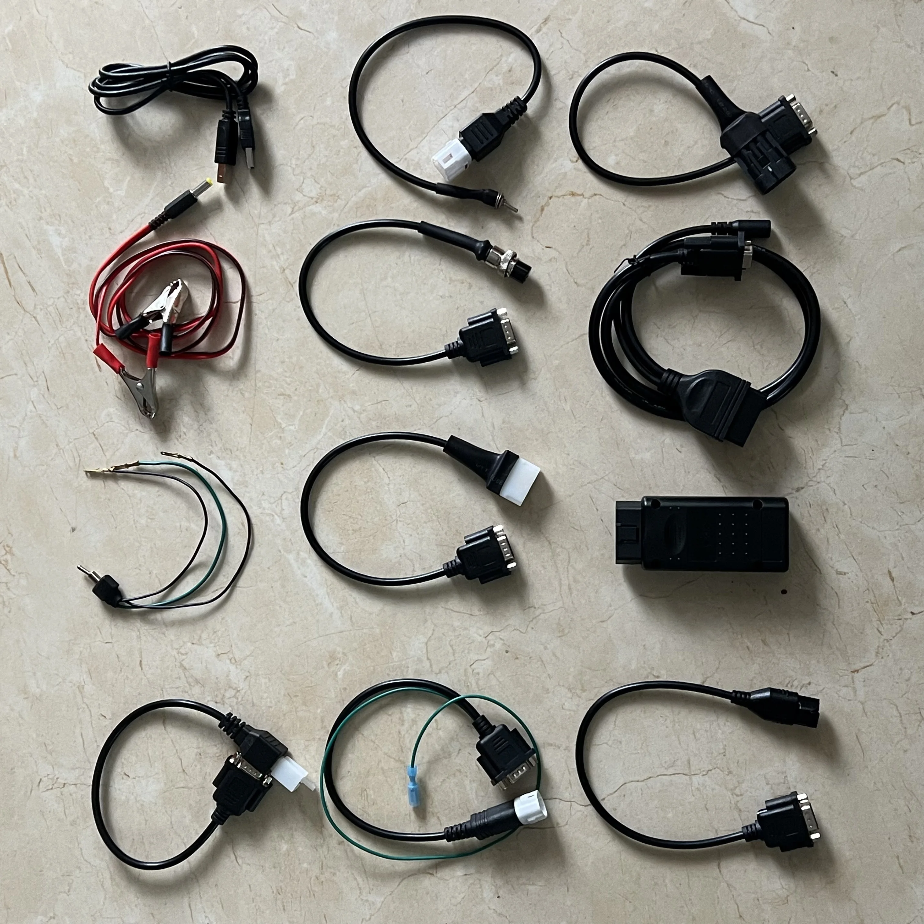 

Universal Motorcycle Diagnose Scanner 7in1 for SYM,KYMCO for YAMAHA/SUZUKI,HTF,PGO for Honda support 7 brands