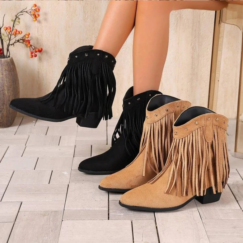

Женские ботильоны, осенние замшевые ботинки «Челси», обувь на высоком каблуке с острым носком и кисточками, модные ковбойские сапоги в стиле ретро с заклепками, Botas Mujer