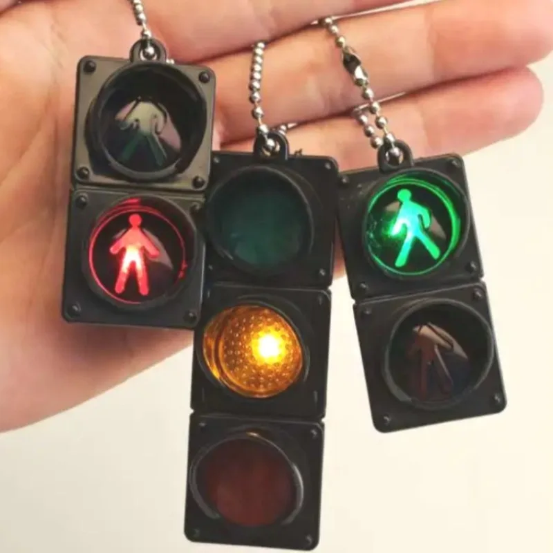 2 قطعة إشارة المرور مصباح ليد المفاتيح العصرية الجدة المشاة ضوء كيرينغ قلادة سلسلة مفاتيح لحقيبة السحر الهدايا بالجملة #1