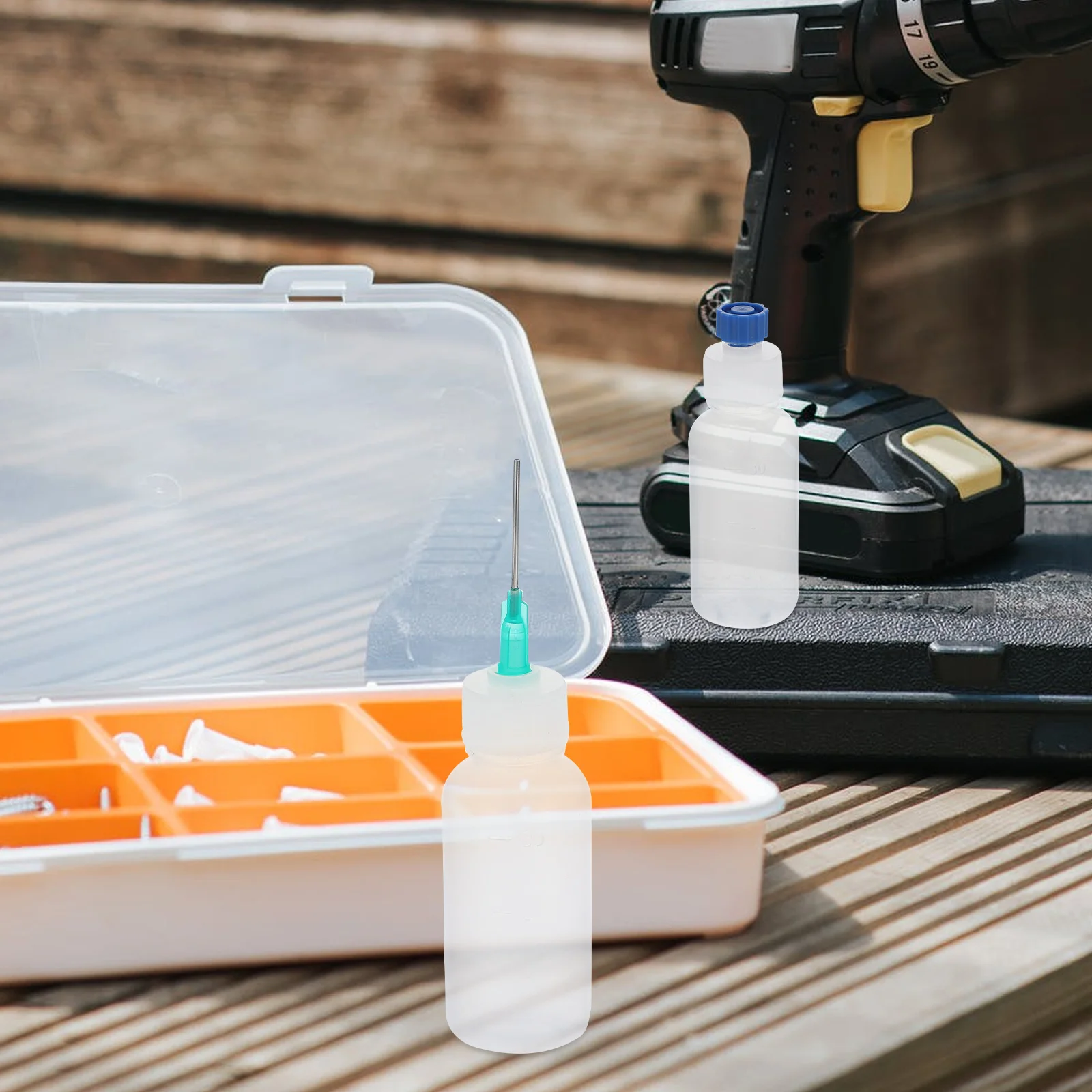 

1Set Durable Plastic Sewing Machine Oil Holders Pointed Nozzle Refillable Oil Containers for Machinery Maintenance Use