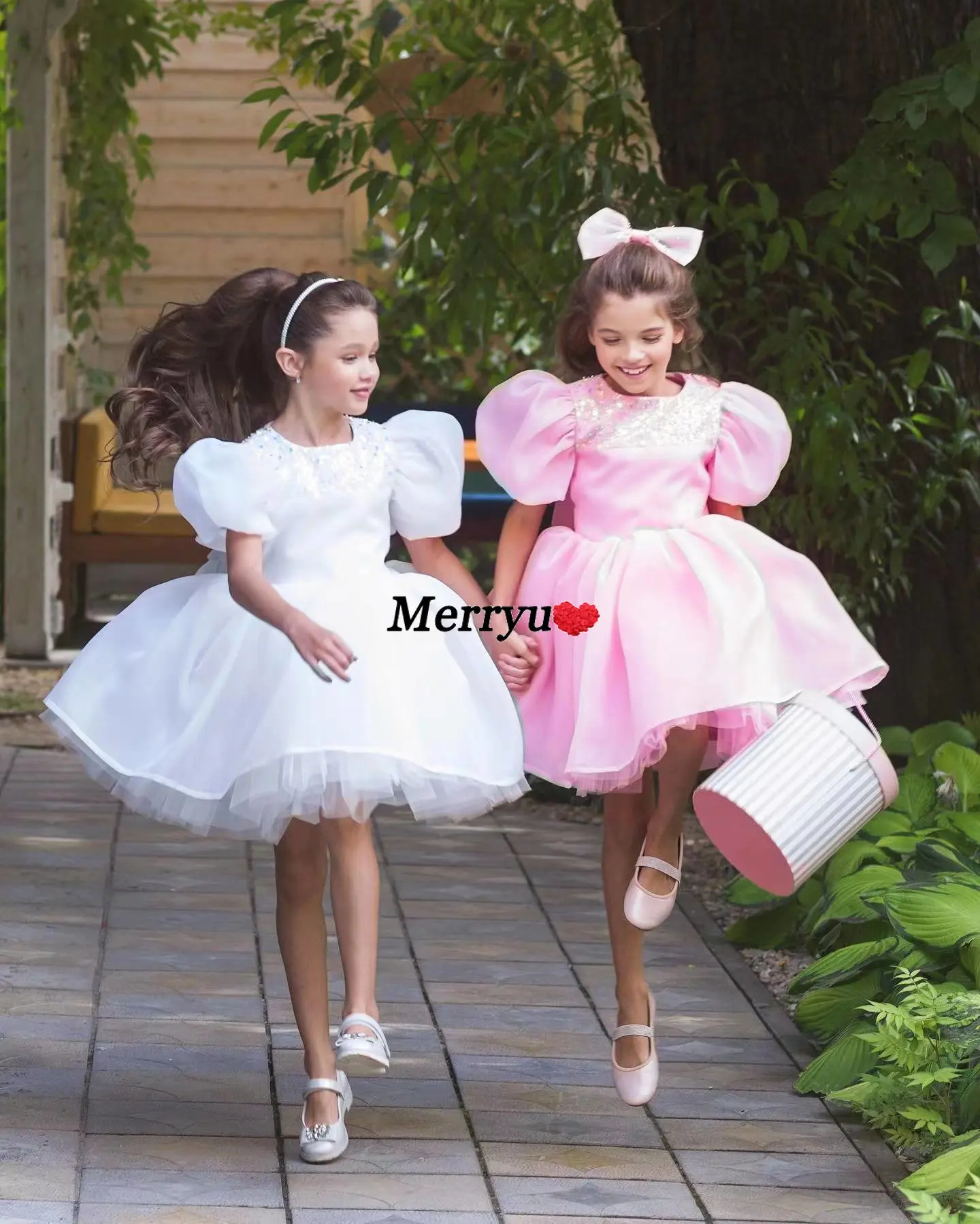 

Princess Pink Flower Girl Dress Puffy Sleeve Pageant Dress for Girls Kids Party Ball Gown Dress