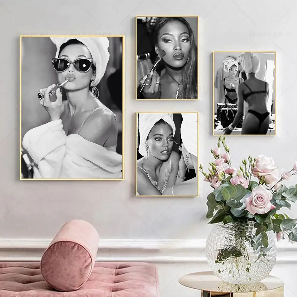 Frameless Canvas PaintingFashion Sexy Woman Wall Art Poster Girl Make Up Canvas Painting Black And White Print Pictures Powder R