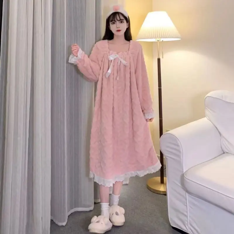 2022 winter Robe Coral velvet nightdress for women new style velvet thickened nightdress knee qute sweet comfortable warm