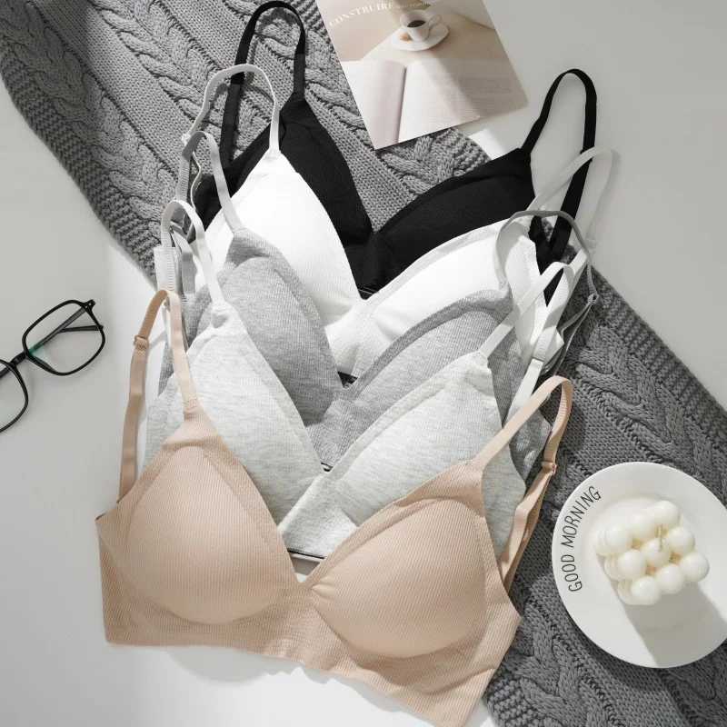 Women V Neck Ribbed Wireless Bra Removable Pads Thin Adjustable Straps Seamless Soft Comfort Everyday Bralette Underwear
