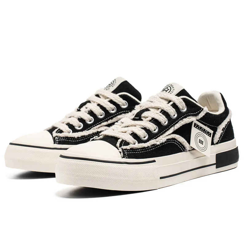 

2025 new men's shoes autumn thick soled skateboard shoes casual versatile bread shoes Korean version trendy sports board shoes