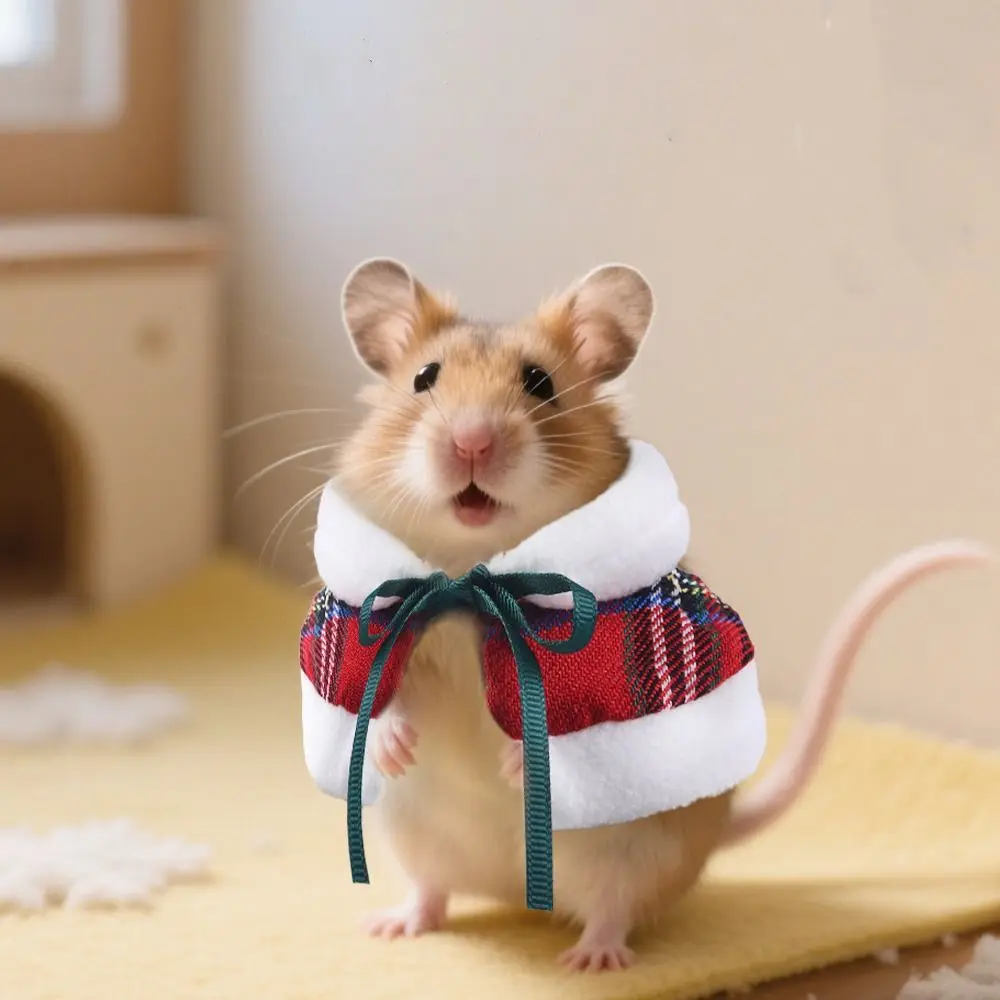 

Warm Hamster Cloak Festive Comfortable Pet Hamster Outfits Windproof Adjustable Parrot Christmas Cape