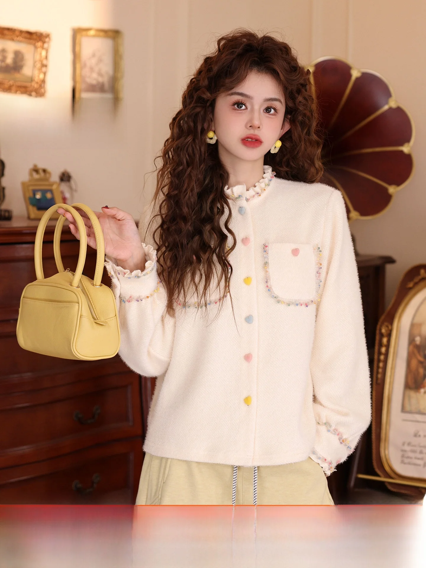 

Осенне-зимний женский утепленный топ с длинным рукавом, в стиле пэчворк, в стиле Чен Цзя Цзе Нуха, ретро-стиль, модный топ