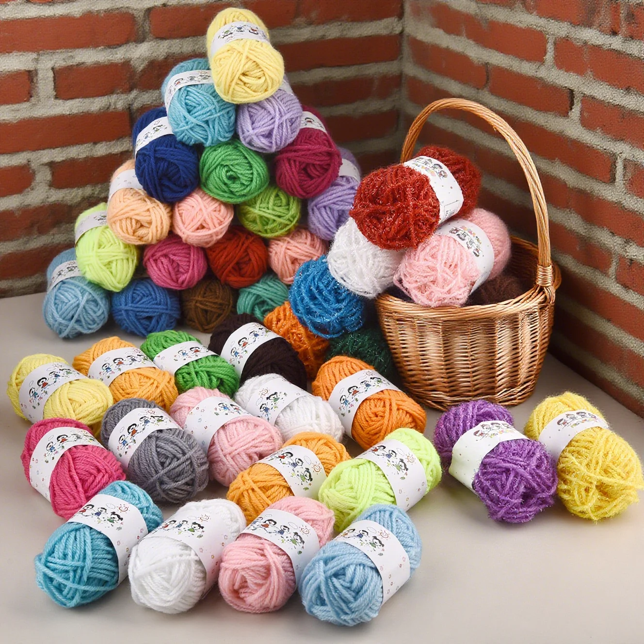 12pcs Multicolor Yarn Knitting Supplies Crochet Craft for Crocheting and Knitting Yarn Starter Kit for Beginners （7G Per Roll）