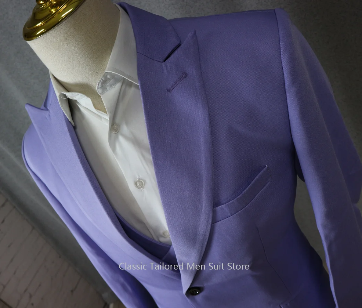 Light Purple Men's Suits  Elegant Full Set Single Breasted Peaked Lapel Formal Outwear 3 Piece（Jacket+Pants+Vest) Costume