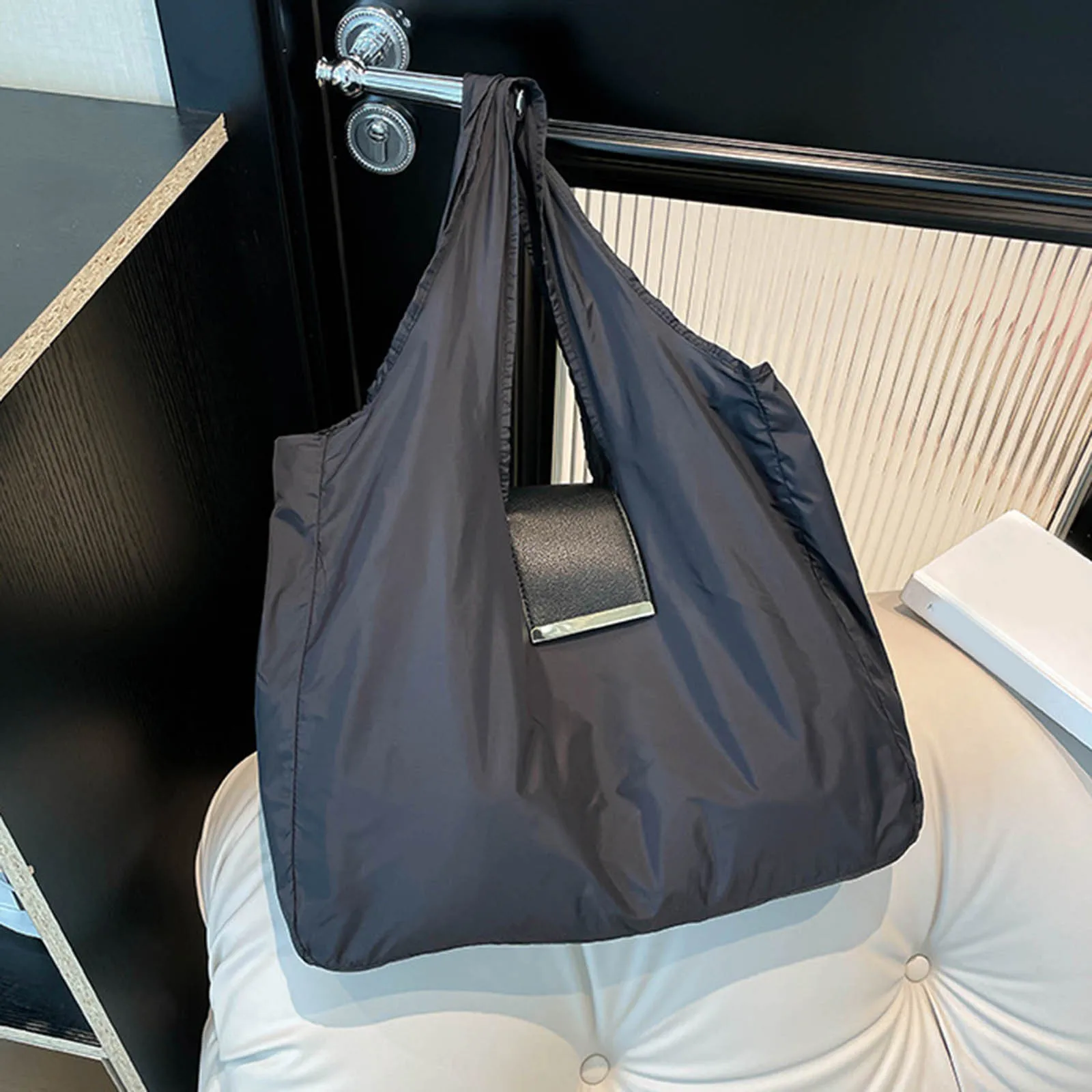 

Bulk Toiletries Travel Size Keychain Bag Lightweight Foldable Expandable Leather Mini Bags With Key Ring Phone Cord Case