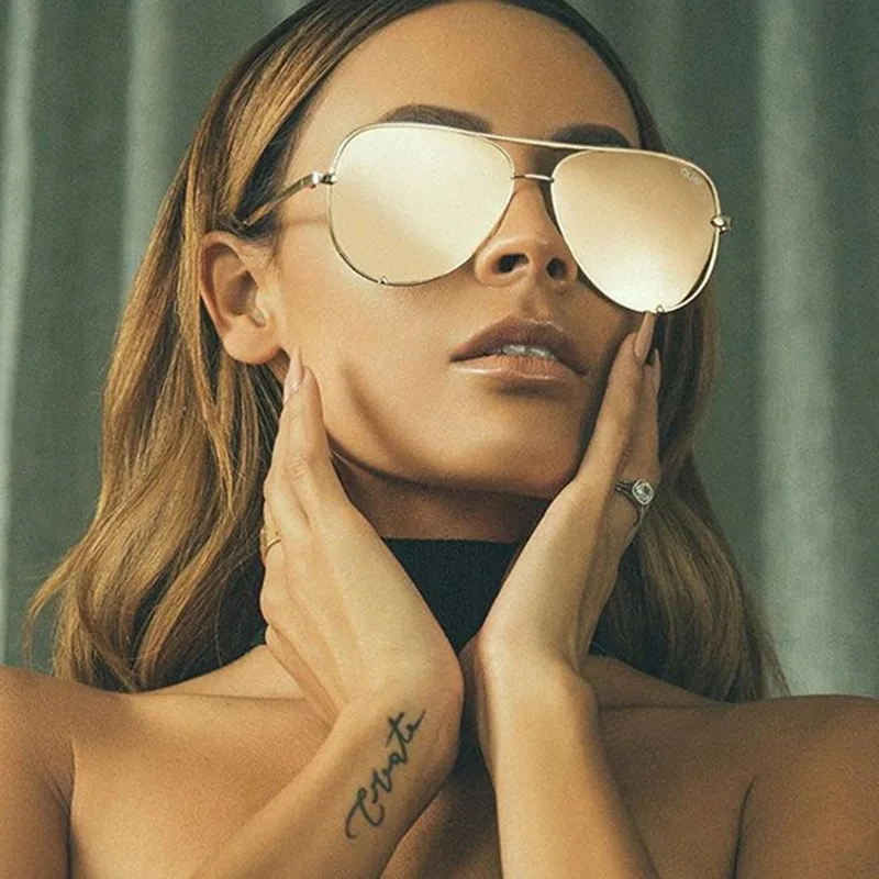 Klassische Vintage-Sonnenbrille für Damen, Luxusmarken-Designer-Brille, modische Retro-Sonnenbrille mit schwarzem Farbverlauf im Aviator-Stil