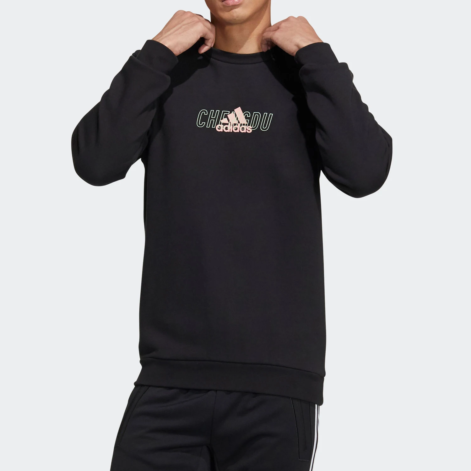 

Adidas Official Genuine Current Season Новая мужская свободная повседневная толстовка с круглым вырезом GS2215