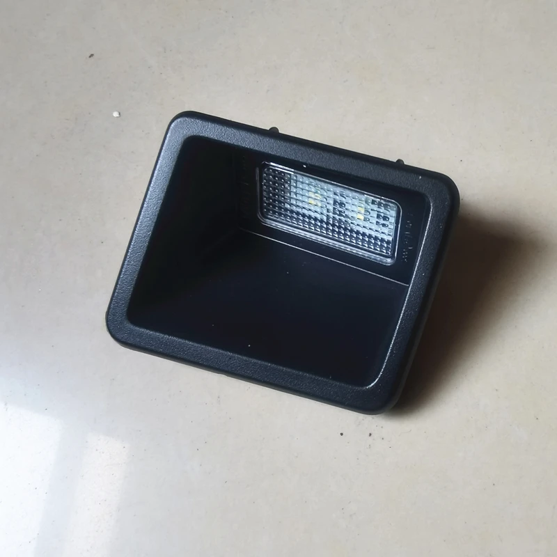 

License Plate Light Assembly for JAC T9, 4108100P33A0