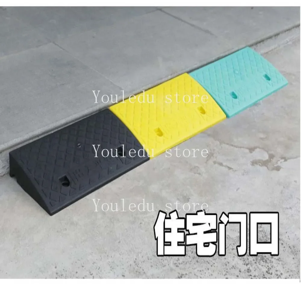 50*22*4cm Plastic PVC Road Slope Ramp Pad Portable Car Step Uphill Triangle Mat Curb Rubber