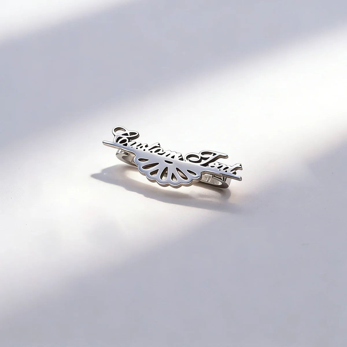 Chandler Custom Name Fan-Shaped Metal Strap Decor Ring, Unique Personalized Jewelry Ornament For Smart Watch Band