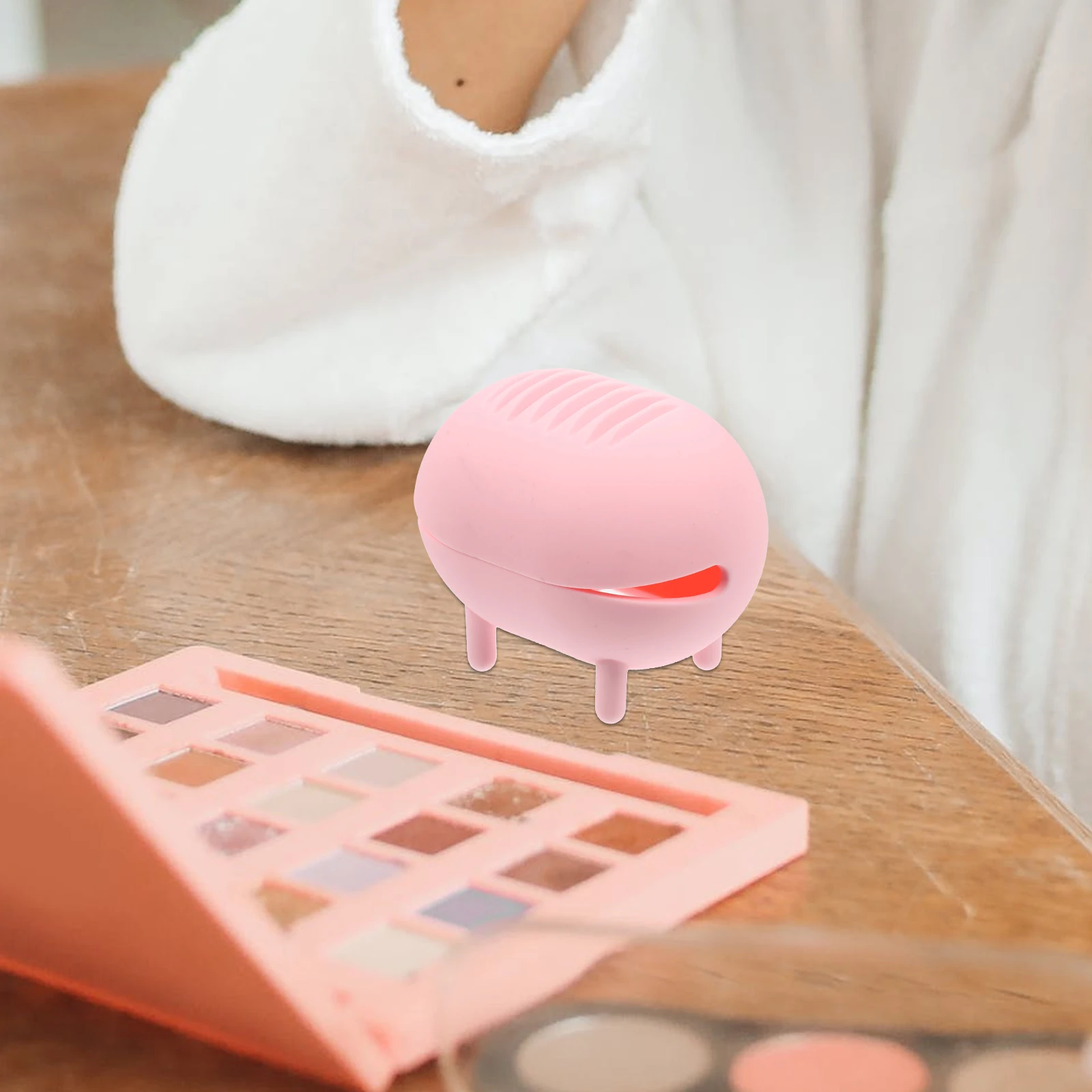 

Silicone Makeup Sponge Holder Beauty Egg Case Dust Proof Travel Container Storage Box for Sponges Keep Clean Dry