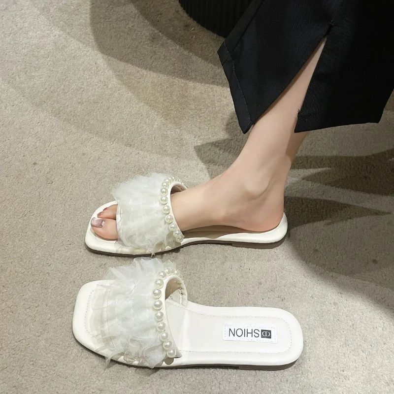 2024 Summer Fashion Flats Slippers Women Sweet Lace Pearl Sandals Female Outdoor Confortable Flat With Beach Slides Flip Flops