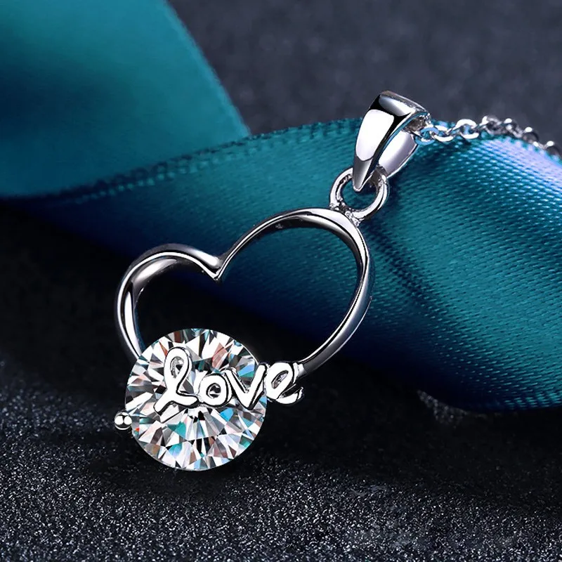 

wz0084 Lefei Fashion Luxury Trendy Classic 2ct Moissanite Love Heart Necklace For Women s925 Sterling Silver Party Jewelry Gift