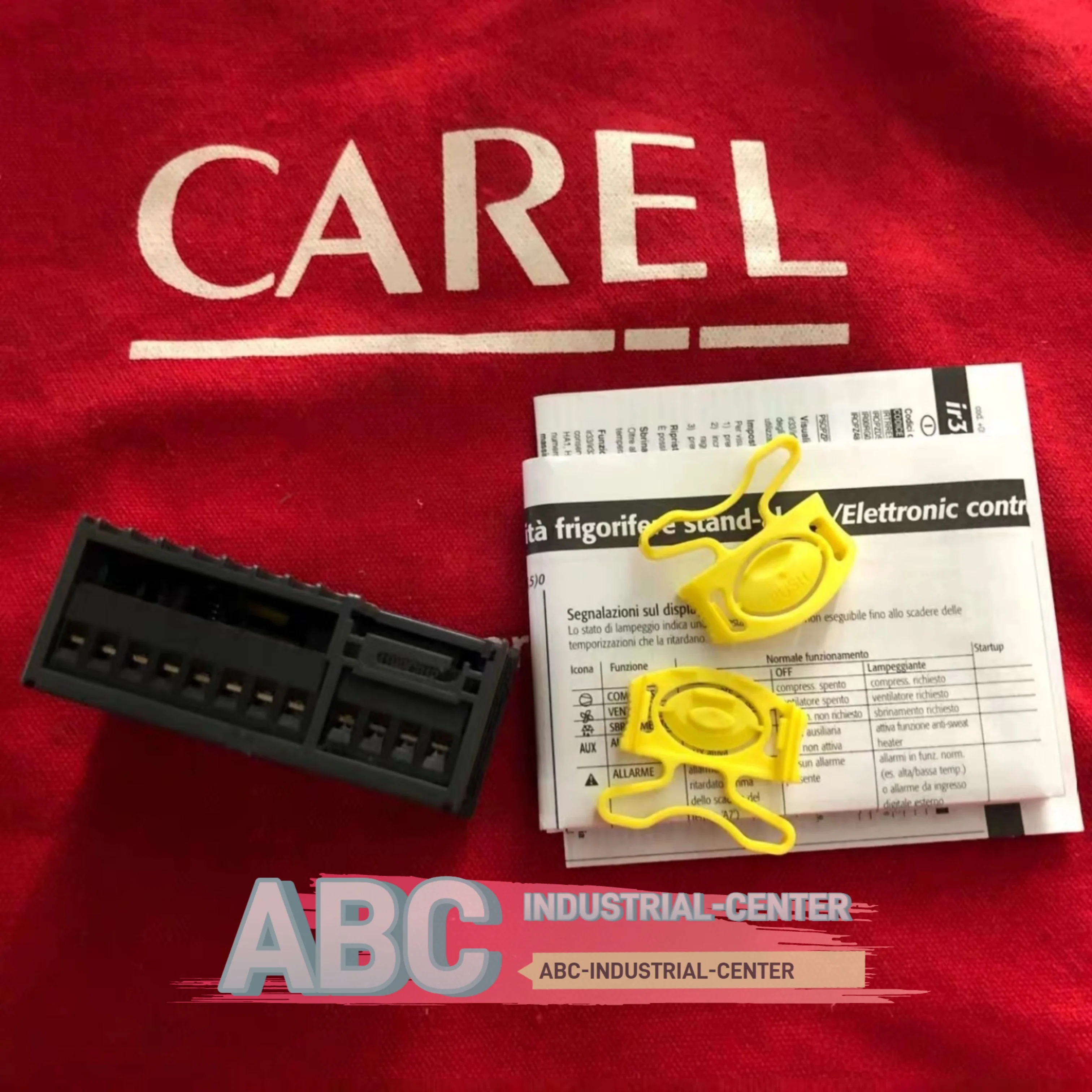 

IR33F0AHE0 brand IR33F0EC00 new Temperature controller